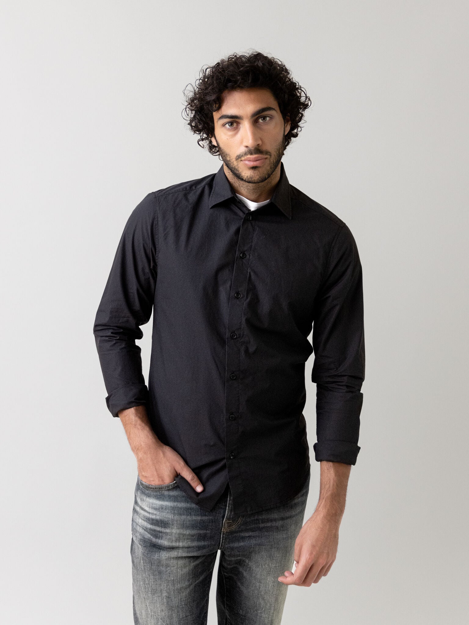 Modelshot / Black / Detail